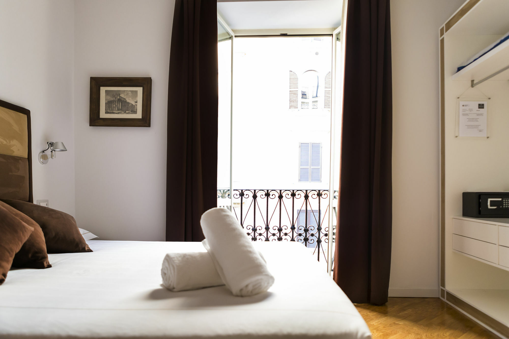 Lahouse Rome By Premium Suites Collection ภายนอก รูปภาพ