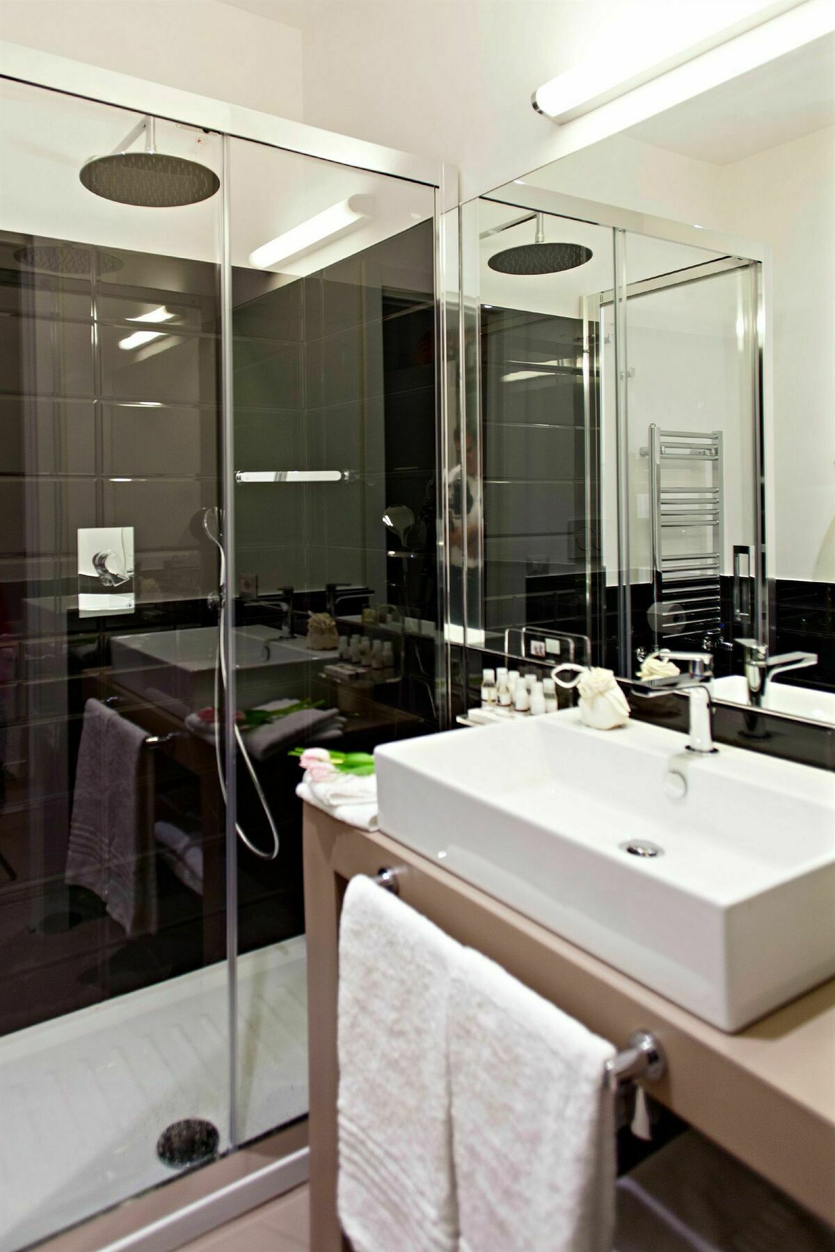 Lahouse Rome By Premium Suites Collection ภายนอก รูปภาพ